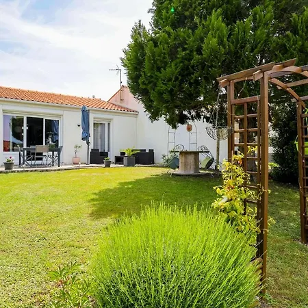 Hébergement de vacances Logis Debussy- Saintes