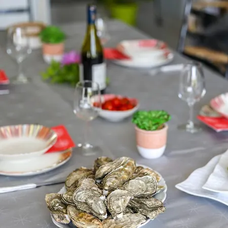 Logis Debussy- Hébergement de vacances Saintes