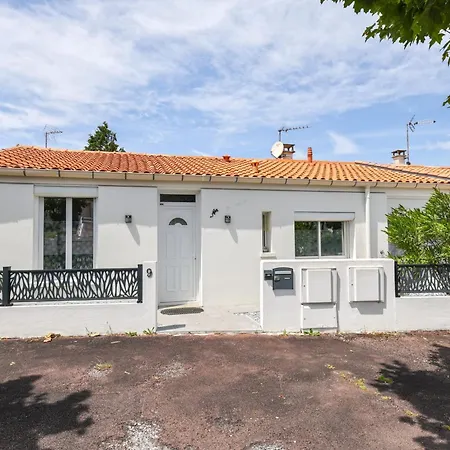 Logis Debussy- Saintes