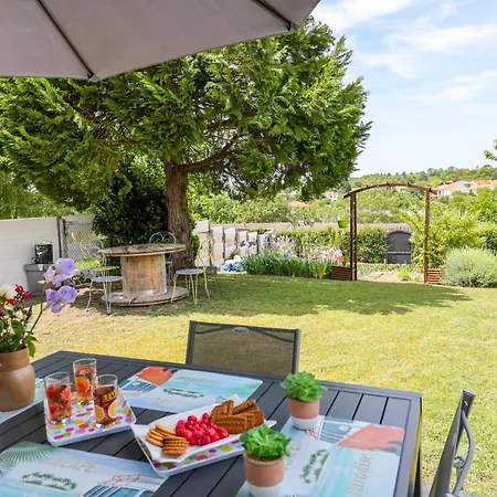 Logis Debussy- Hébergement de vacances Saintes